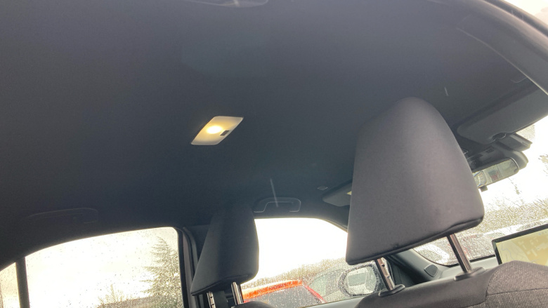 Toyota Yaris Cross 1.5 Hybrid Design 5dr CVT Hybrid Estate